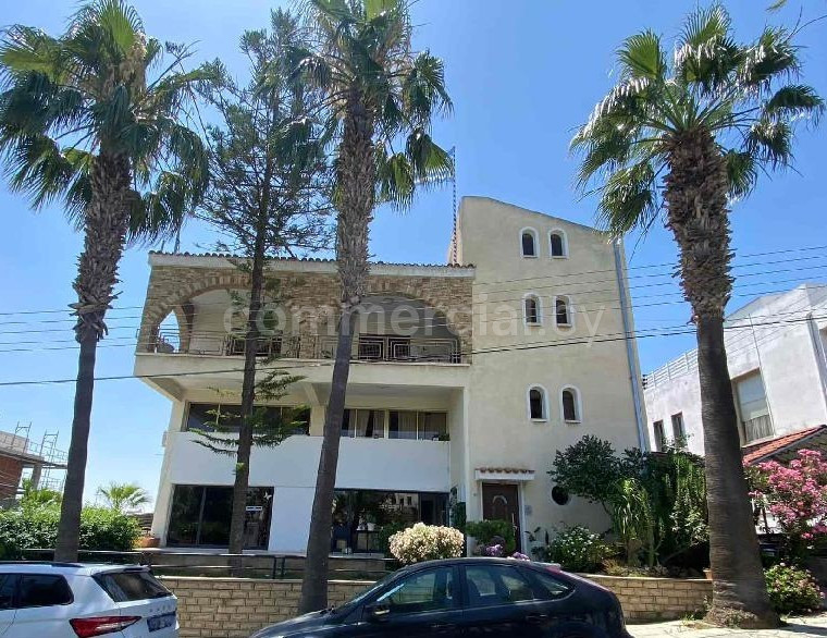 Mixed use building for sale in Nicosia
