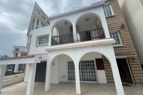 Office to rent in Larnaca