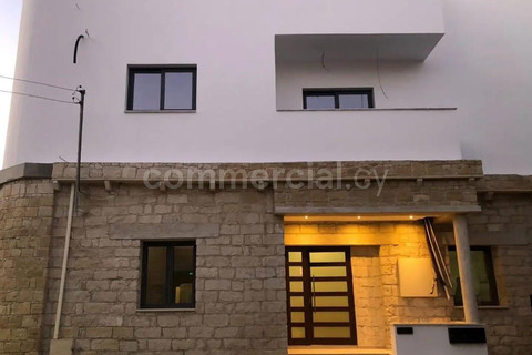 Office to rent in Limassol