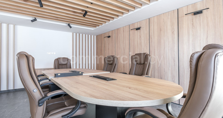 Oficina para alquilar en Paphos