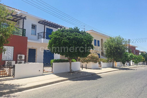 Wohnhaus in Paralimni zu verkaufen