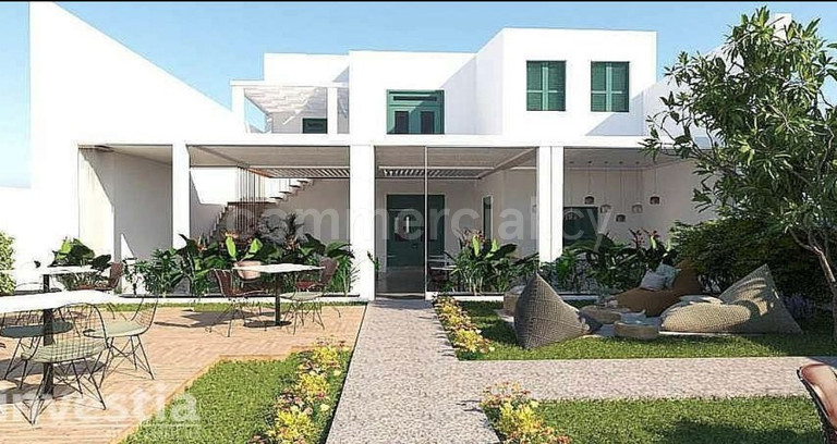 Biuro na sprzedaż w Larnaca