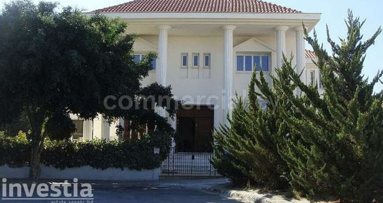 Office for sale in Larnaca