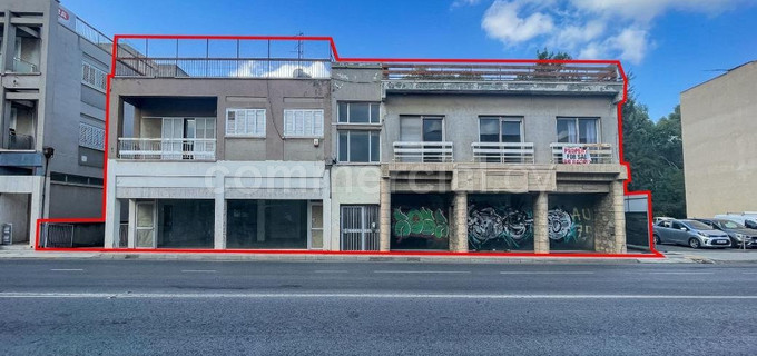 Mångsidig byggnad till salu i Nicosia