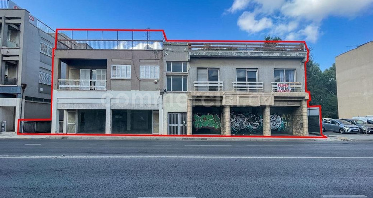 Κτίριο μικτής χρήσης προς πώληση - Λευκωσία
