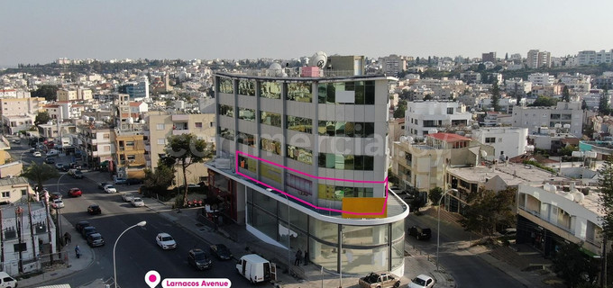 Detaljhandel till salu i Nicosia