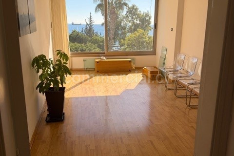 Bureau à louer à Limassol