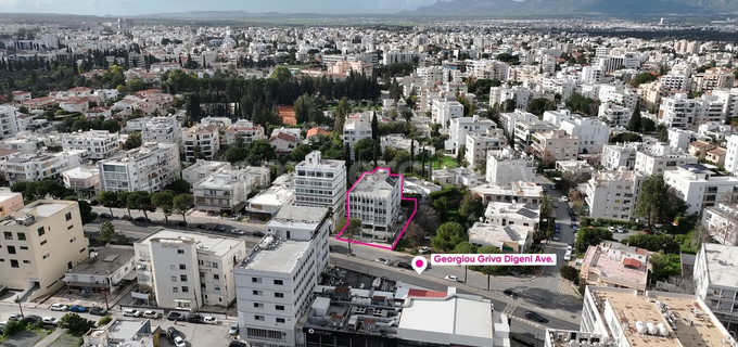 Budynek o mieszanym przeznaczeniu na sprzedaż w Nicosia