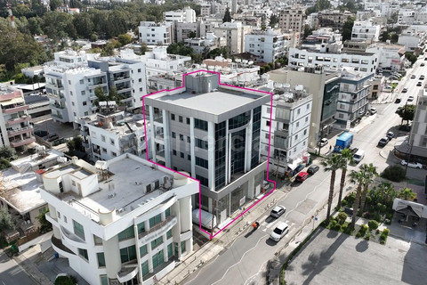 Mixed use building for sale in Nicosia