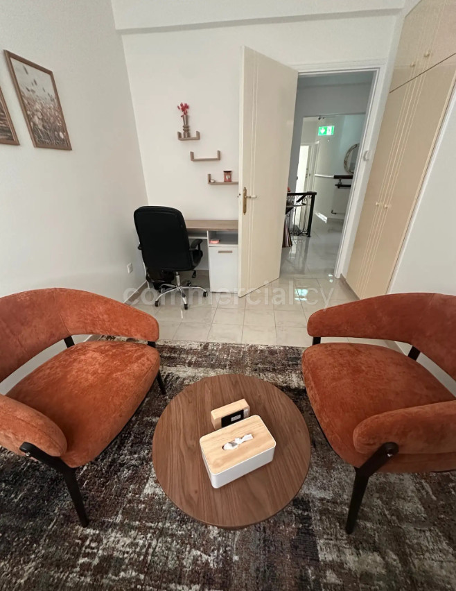 Office to rent in Larnaca