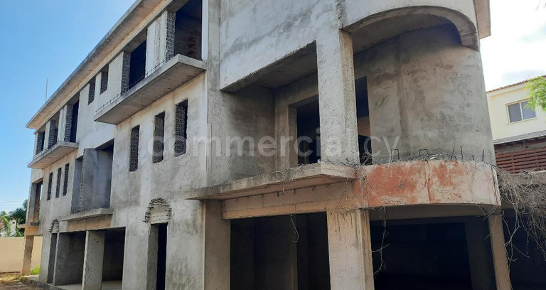Residential building for sale in Paralimni