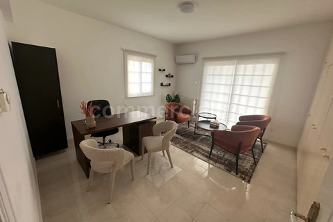 Office to rent in Larnaca