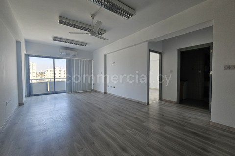Office to rent in Larnaca