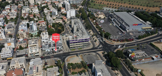 Lokal handlowy na sprzedaż w Nicosia