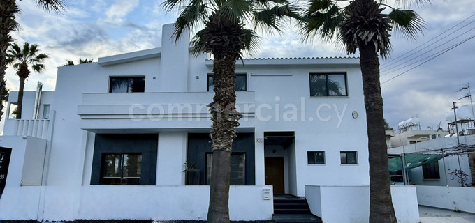 Commercial building to rent in Larnaca