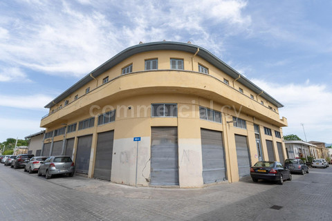 Retail shop for sale in Nicosia