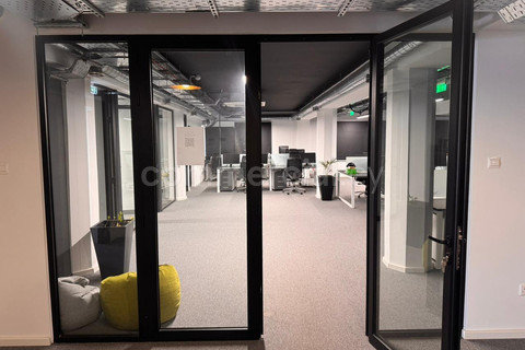Office to rent in Limassol