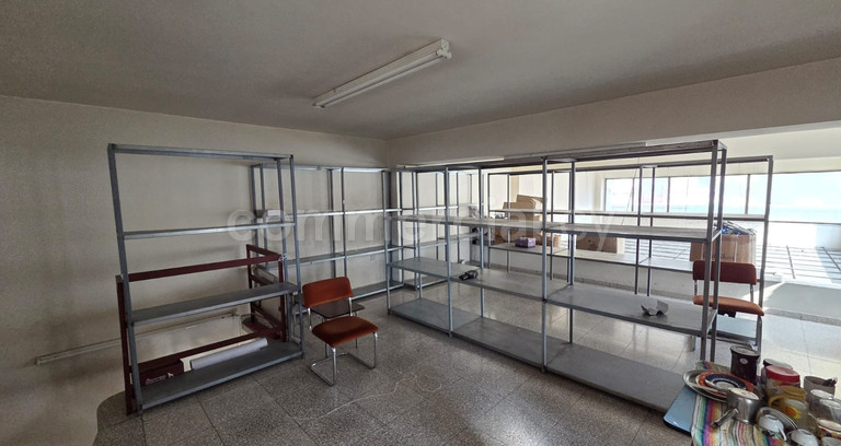 Retail shop to rent in Nicosia
