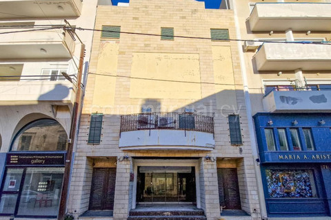 Commercial building for sale in Larnaca