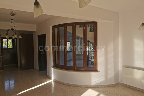 Office to rent in Limassol