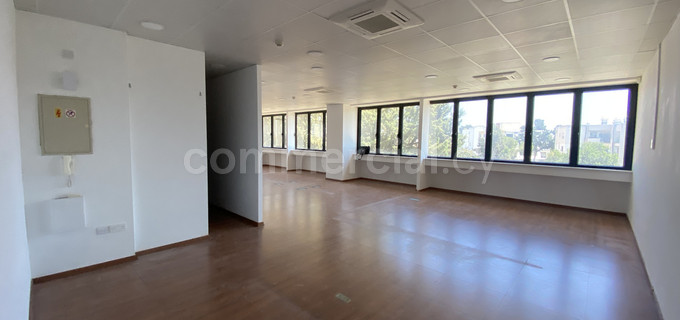 Oficina para alquilar en Paphos