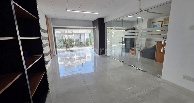 Office to rent in Germasogeia