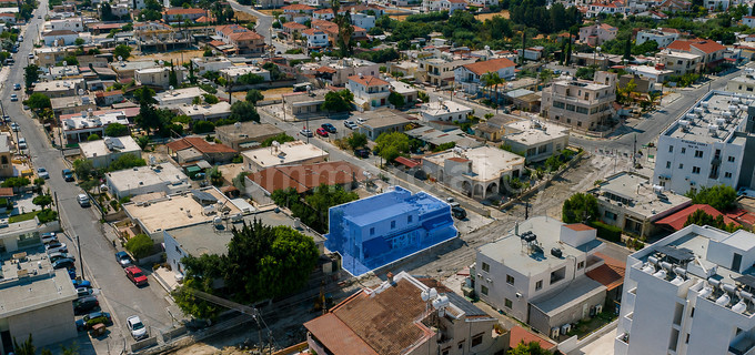 Mixed use building for sale in Larnaca