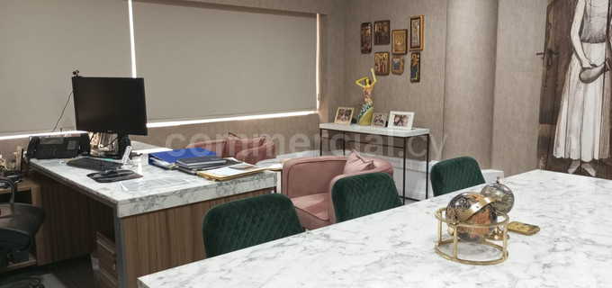 Офис на продажу в Лимассол