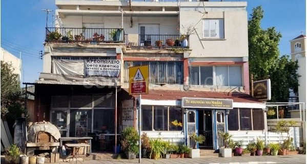 Edificio comercial a la venta en Nicosia