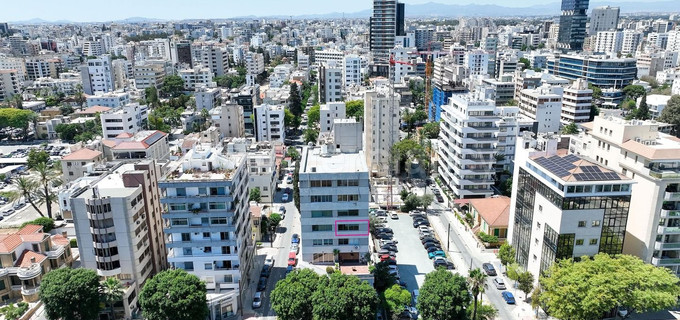 Biuro na sprzedaż w Nicosia
