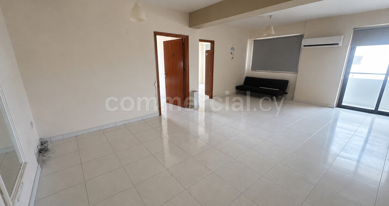Office to rent in Larnaca
