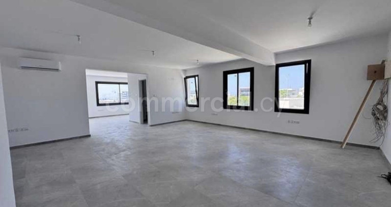 Office to rent in Paphos