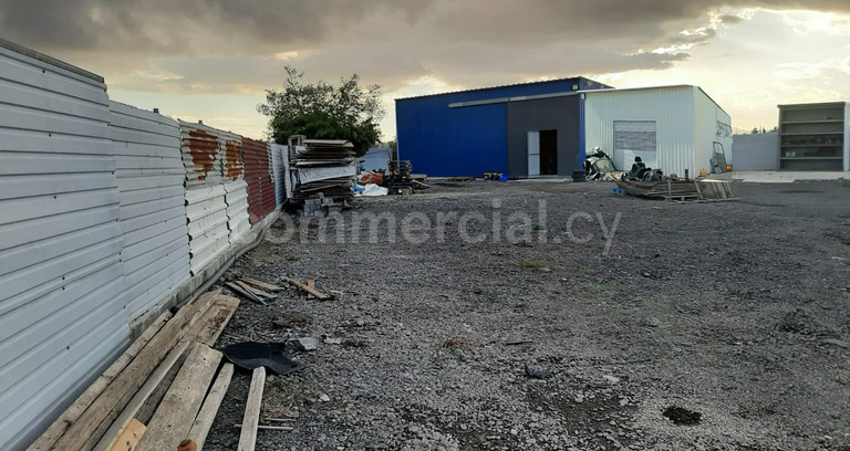 Warehouse to rent in Larnaca