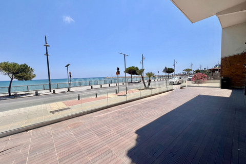 Retail shop to rent in Larnaca
