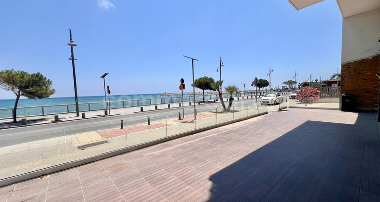 Retail shop to rent in Larnaca