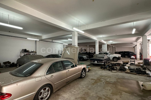 Warehouse to rent in Paralimni