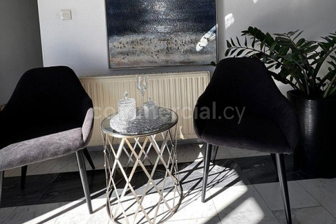 Office to rent in Limassol