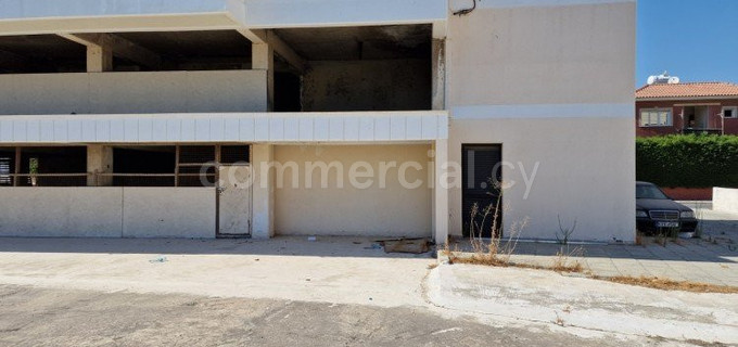 Mixed use building to rent in Limassol