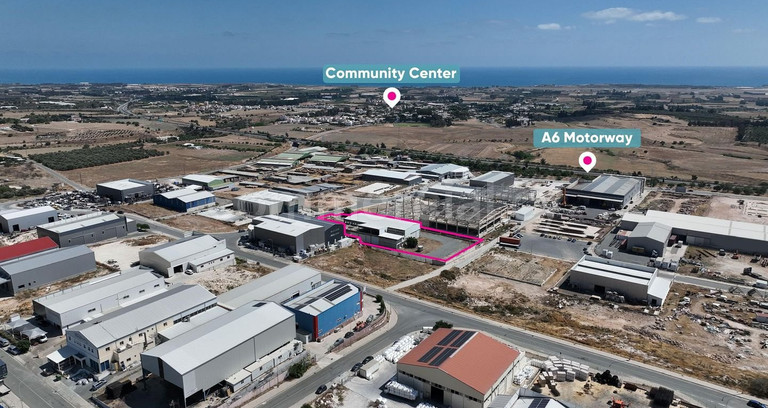 Industriell in Paphos zu verkaufen