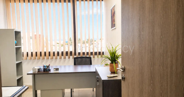 Office to rent in Limassol