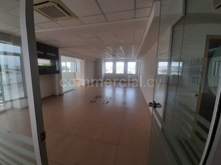 Büro in Limassol zu verkaufen