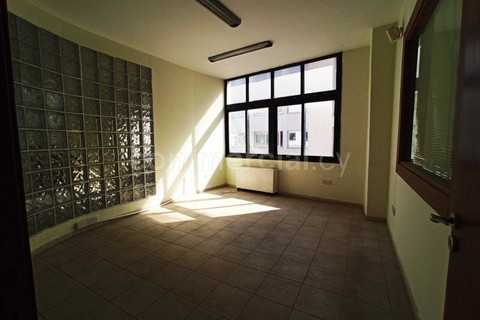 Office to rent in Paphos