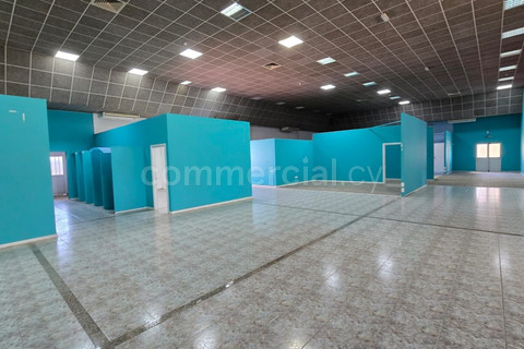 Oficina para alquilar en Limassol