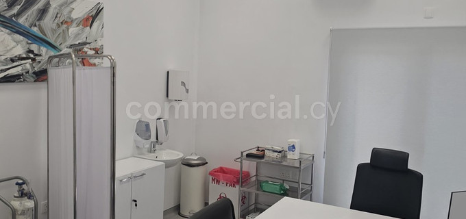 Kommersiell byggnad att hyra i Paphos