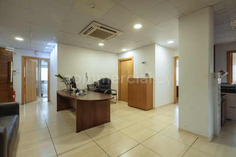 Budynek komercyjny do wynajęcia w Limassol