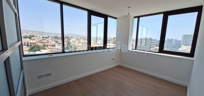 Oficina a la venta en Limassol