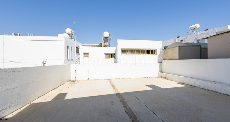 Retail shop to rent in Paralimni