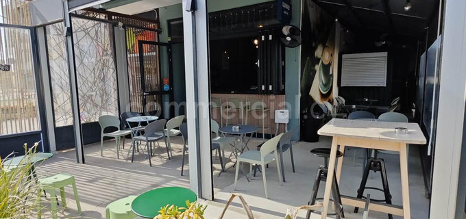 Café à vendre à Deryneia