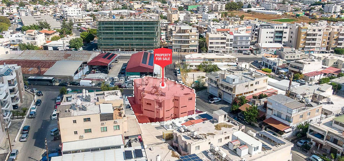 Budynek o mieszanym przeznaczeniu na sprzedaż w Limassol