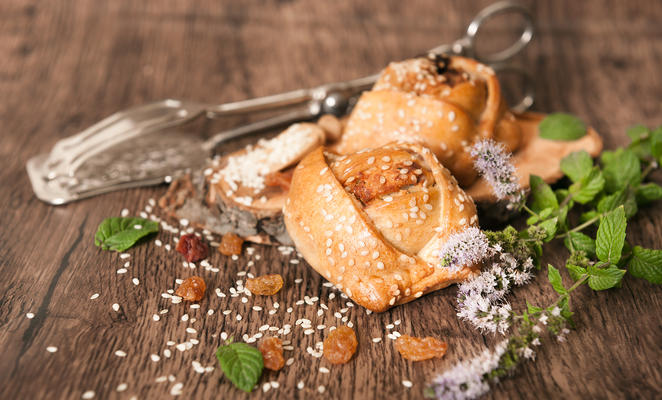 Flaounes: Traditional Cypriot Easter sweet bread recipe